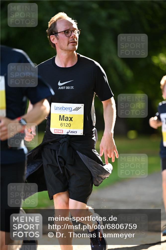 25.08.2024 - 20. Blankeneser Heldenlauf Dr. Thomas Lammeyer http://msf.ph/oto/6806759 25.08.2024 10:14:37 Laufen 6120, 41 meine-sportfotos.de