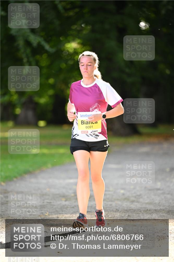 25.08.2024 - 20. Blankeneser Heldenlauf Dr. Thomas Lammeyer http://msf.ph/oto/6806766 25.08.2024 10:14:42 Laufen 6091, 2023 meine-sportfotos.de
