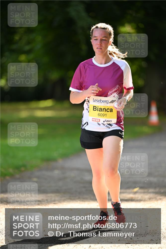 25.08.2024 - 20. Blankeneser Heldenlauf Dr. Thomas Lammeyer http://msf.ph/oto/6806773 25.08.2024 10:14:43 Laufen 6091, 2023, 00 meine-sportfotos.de