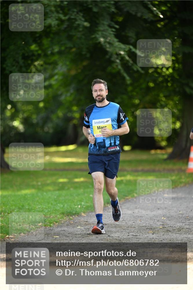 25.08.2024 - 20. Blankeneser Heldenlauf Dr. Thomas Lammeyer http://msf.ph/oto/6806782 25.08.2024 10:14:54 Laufen 6 meine-sportfotos.de