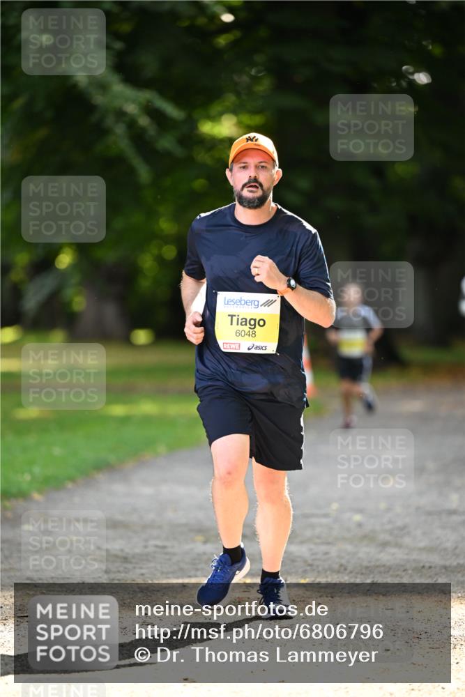25.08.2024 - 20. Blankeneser Heldenlauf Dr. Thomas Lammeyer http://msf.ph/oto/6806796 25.08.2024 10:14:57 Laufen 6048 meine-sportfotos.de