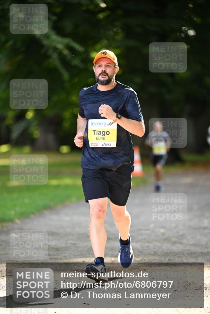 25.08.2024 - 20. Blankeneser Heldenlauf Dr. Thomas Lammeyer http://msf.ph/oto/6806797 25.08.2024 10:14:57 Laufen 6048 meine-sportfotos.de