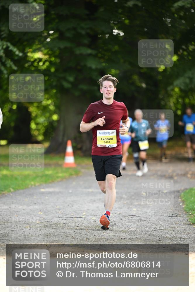 25.08.2024 - 20. Blankeneser Heldenlauf Dr. Thomas Lammeyer http://msf.ph/oto/6806814 25.08.2024 10:15:05 Laufen 6494 meine-sportfotos.de