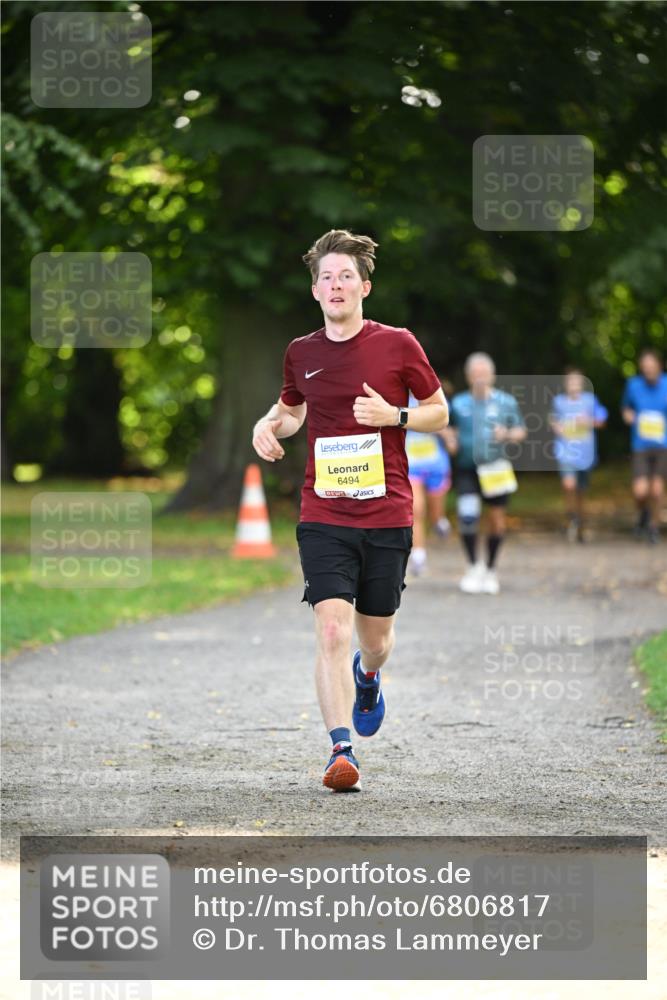 25.08.2024 - 20. Blankeneser Heldenlauf Dr. Thomas Lammeyer http://msf.ph/oto/6806817 25.08.2024 10:15:05 Laufen 6494 meine-sportfotos.de