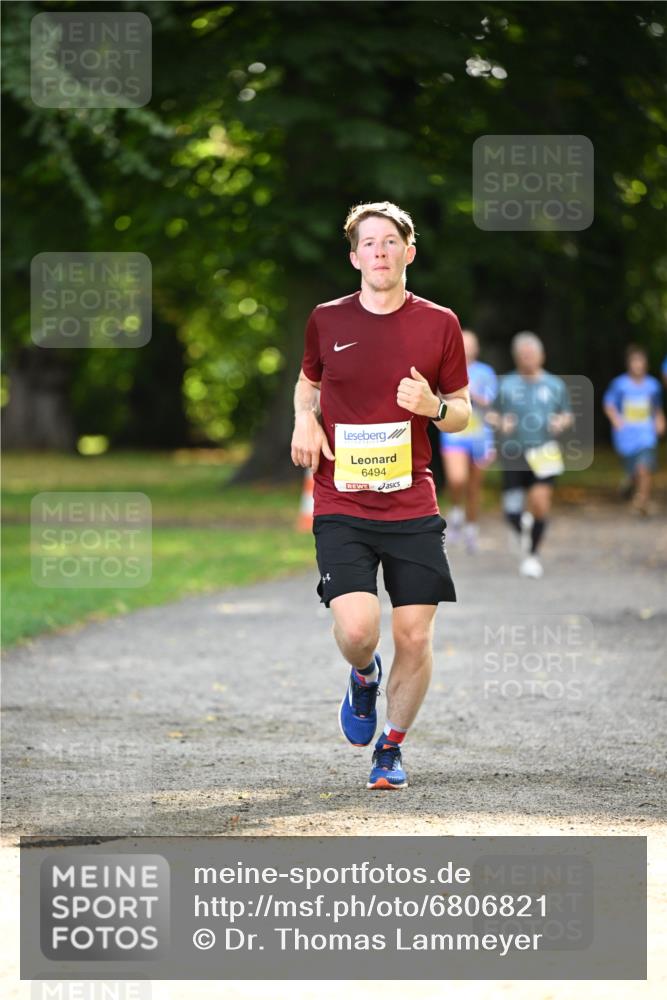 25.08.2024 - 20. Blankeneser Heldenlauf Dr. Thomas Lammeyer http://msf.ph/oto/6806821 25.08.2024 10:15:06 Laufen 6494 meine-sportfotos.de