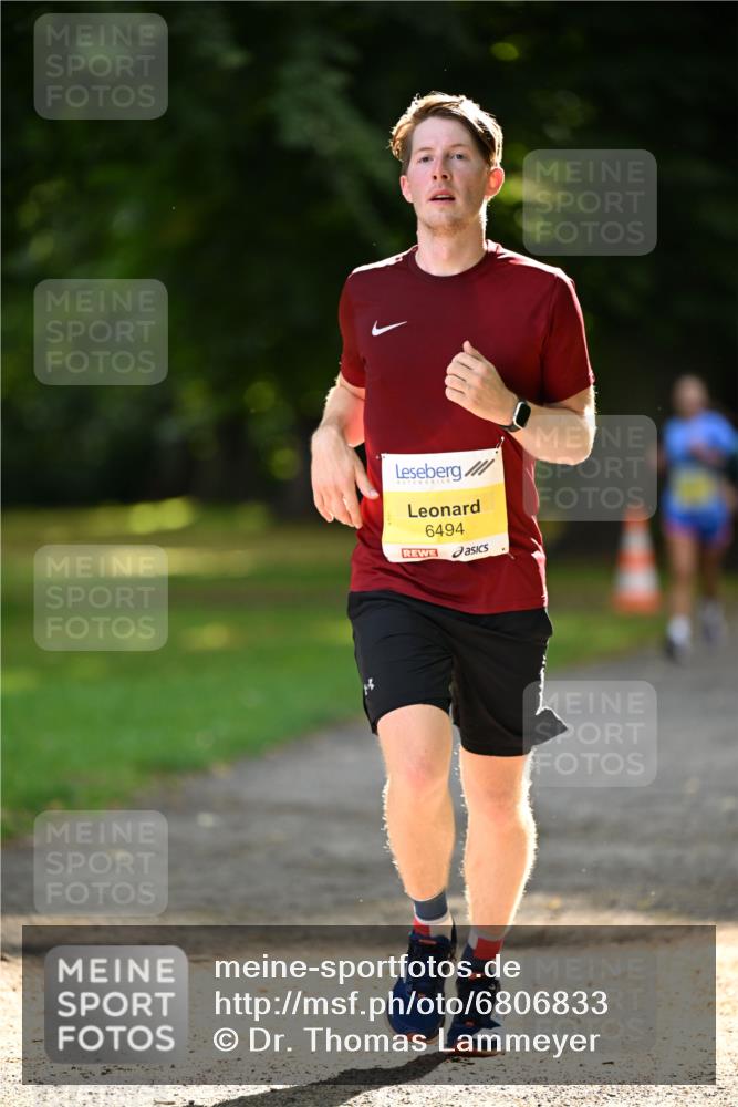 25.08.2024 - 20. Blankeneser Heldenlauf Dr. Thomas Lammeyer http://msf.ph/oto/6806833 25.08.2024 10:15:07 Laufen 6494 meine-sportfotos.de