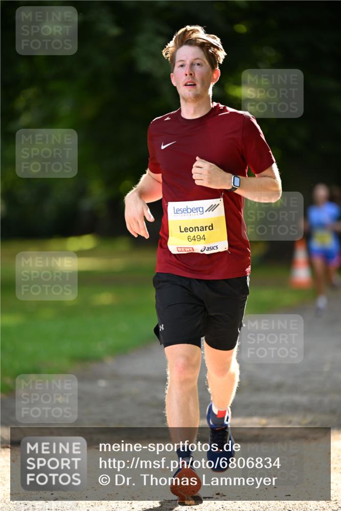 25.08.2024 - 20. Blankeneser Heldenlauf Dr. Thomas Lammeyer http://msf.ph/oto/6806834 25.08.2024 10:15:07 Laufen 6494 meine-sportfotos.de
