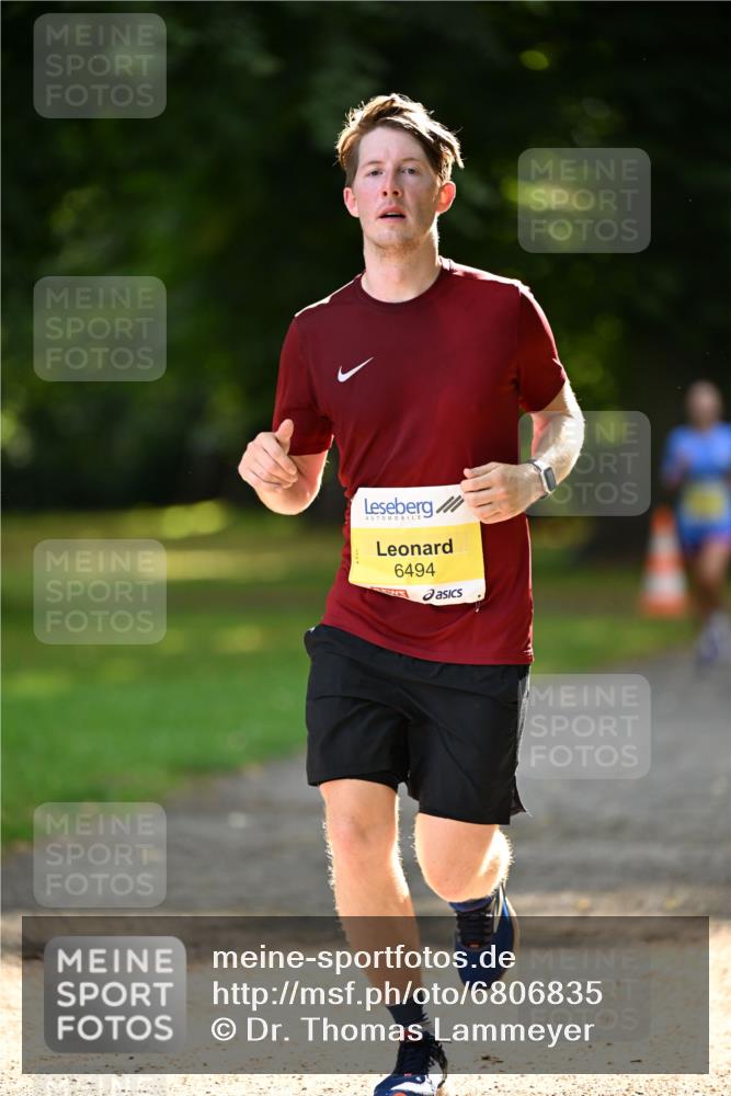 25.08.2024 - 20. Blankeneser Heldenlauf Dr. Thomas Lammeyer http://msf.ph/oto/6806835 25.08.2024 10:15:08 Laufen 6494 meine-sportfotos.de
