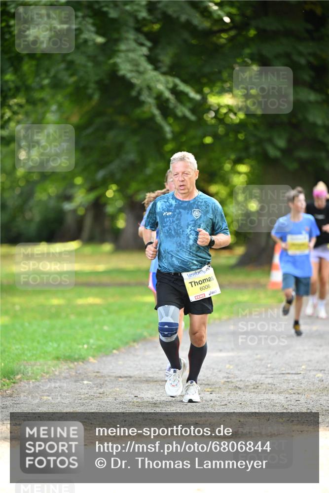 25.08.2024 - 20. Blankeneser Heldenlauf Dr. Thomas Lammeyer http://msf.ph/oto/6806844 25.08.2024 10:15:12 Laufen 6006 meine-sportfotos.de