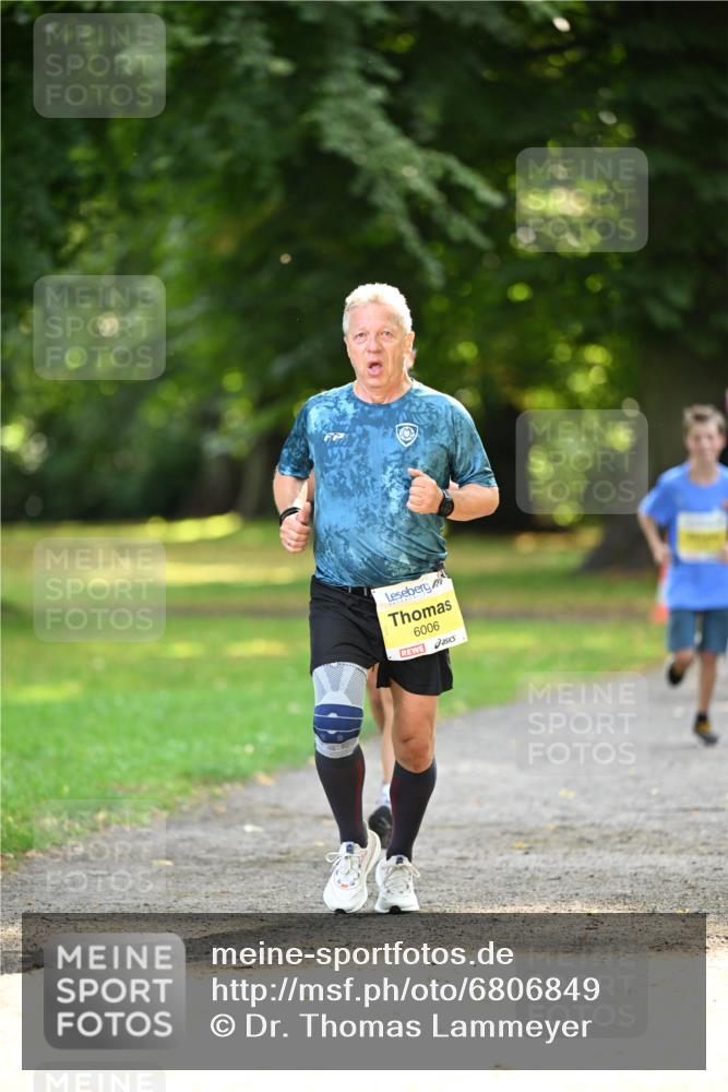 25.08.2024 - 20. Blankeneser Heldenlauf Dr. Thomas Lammeyer http://msf.ph/oto/6806849 25.08.2024 10:15:13 Laufen 6006 meine-sportfotos.de
