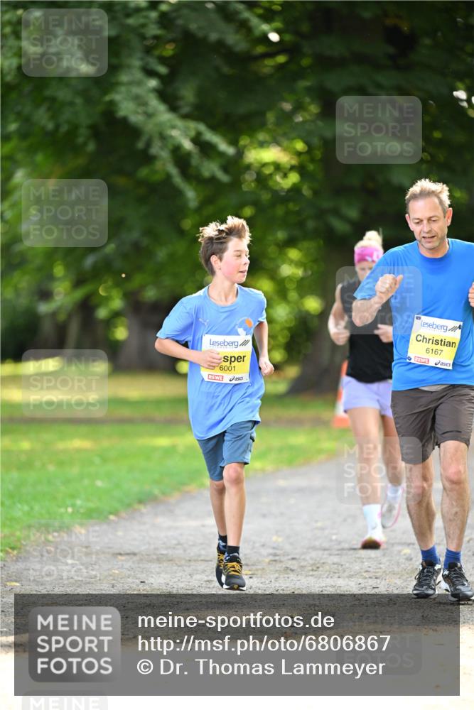 25.08.2024 - 20. Blankeneser Heldenlauf Dr. Thomas Lammeyer http://msf.ph/oto/6806867 25.08.2024 10:15:16 Laufen 6001, 6167 meine-sportfotos.de