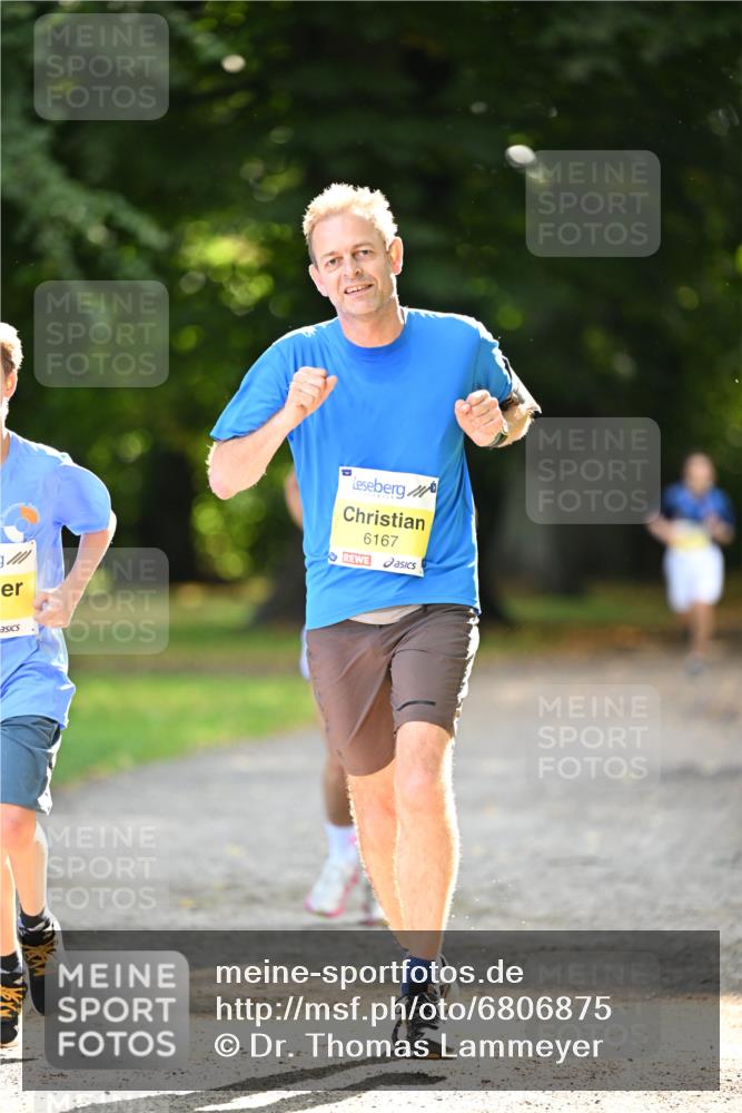25.08.2024 - 20. Blankeneser Heldenlauf Dr. Thomas Lammeyer http://msf.ph/oto/6806875 25.08.2024 10:15:18 Laufen 6167 meine-sportfotos.de