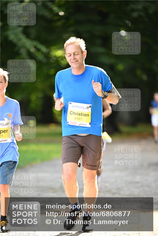 25.08.2024 - 20. Blankeneser Heldenlauf Dr. Thomas Lammeyer http://msf.ph/oto/6806877 25.08.2024 10:15:18 Laufen 01, 1, 6167 meine-sportfotos.de