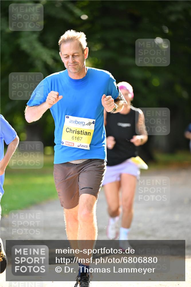 25.08.2024 - 20. Blankeneser Heldenlauf Dr. Thomas Lammeyer http://msf.ph/oto/6806880 25.08.2024 10:15:18 Laufen 6167 meine-sportfotos.de
