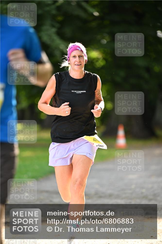 25.08.2024 - 20. Blankeneser Heldenlauf Dr. Thomas Lammeyer http://msf.ph/oto/6806883 25.08.2024 10:15:20 Laufen 631 meine-sportfotos.de
