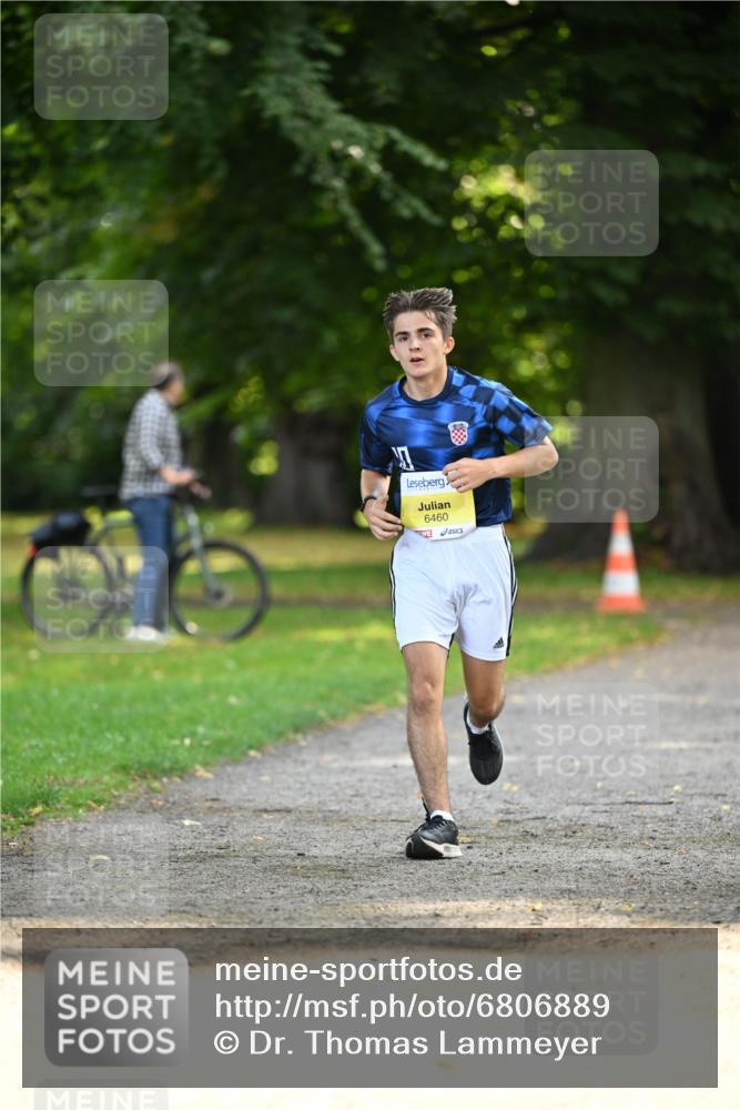 25.08.2024 - 20. Blankeneser Heldenlauf Dr. Thomas Lammeyer http://msf.ph/oto/6806889 25.08.2024 10:15:26 Laufen 6460 meine-sportfotos.de