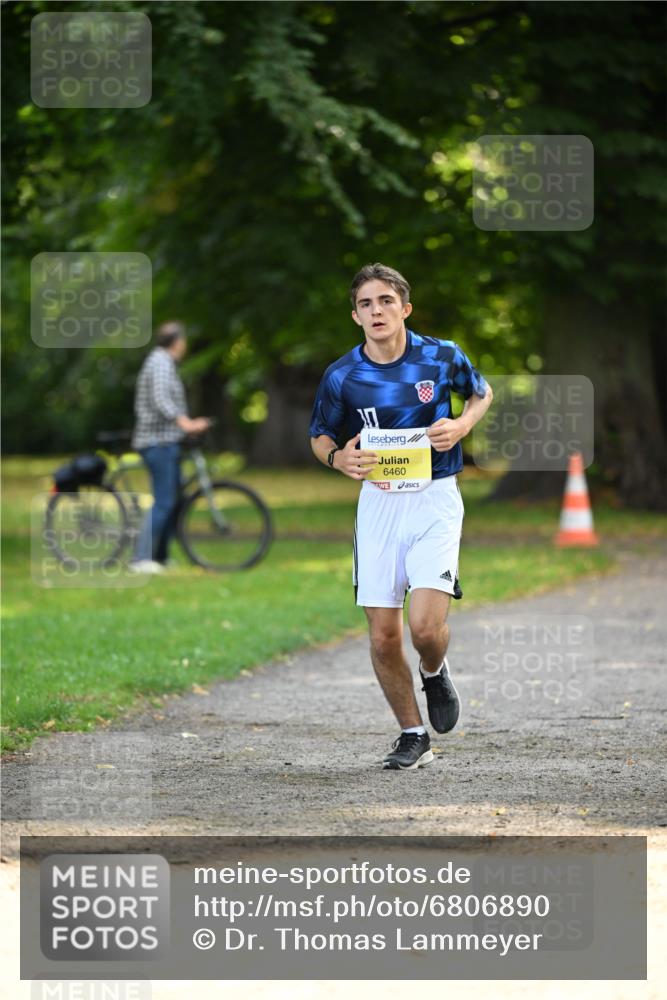 25.08.2024 - 20. Blankeneser Heldenlauf Dr. Thomas Lammeyer http://msf.ph/oto/6806890 25.08.2024 10:15:26 Laufen 6460 meine-sportfotos.de