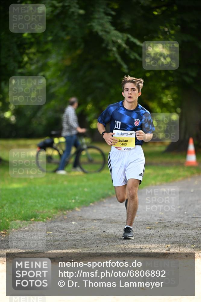 25.08.2024 - 20. Blankeneser Heldenlauf Dr. Thomas Lammeyer http://msf.ph/oto/6806892 25.08.2024 10:15:26 Laufen 10, 6460 meine-sportfotos.de