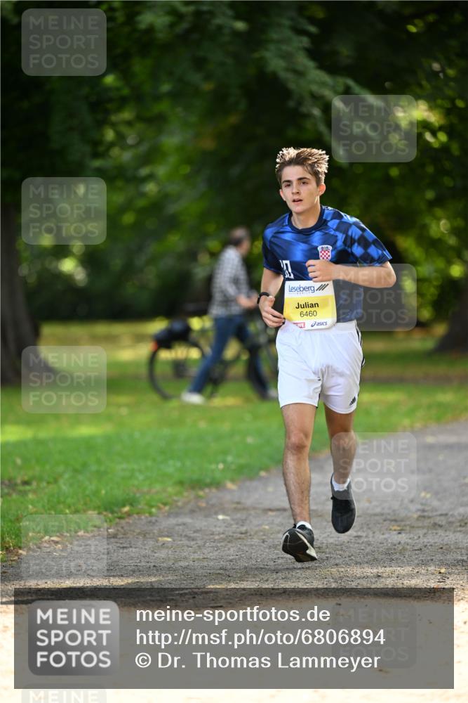 25.08.2024 - 20. Blankeneser Heldenlauf Dr. Thomas Lammeyer http://msf.ph/oto/6806894 25.08.2024 10:15:27 Laufen 6460 meine-sportfotos.de