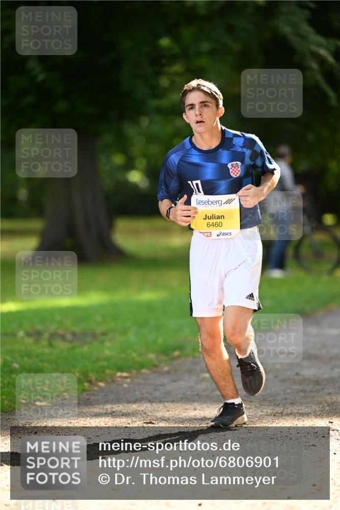 25.08.2024 - 20. Blankeneser Heldenlauf Dr. Thomas Lammeyer http://msf.ph/oto/6806901 25.08.2024 10:15:28 Laufen 6460 meine-sportfotos.de