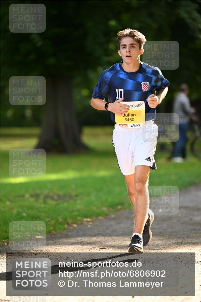 25.08.2024 - 20. Blankeneser Heldenlauf Dr. Thomas Lammeyer http://msf.ph/oto/6806902 25.08.2024 10:15:28 Laufen 10, 6460 meine-sportfotos.de