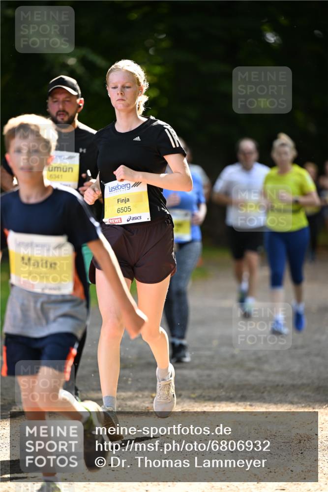 25.08.2024 - 20. Blankeneser Heldenlauf Dr. Thomas Lammeyer http://msf.ph/oto/6806932 25.08.2024 10:15:36 Laufen 6341, 6505 meine-sportfotos.de