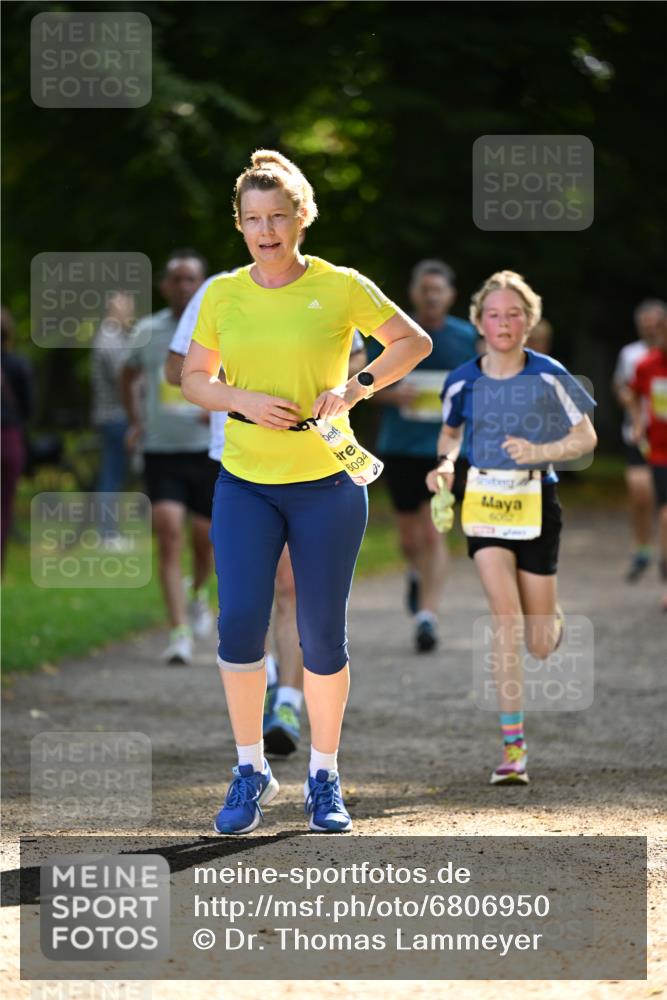 25.08.2024 - 20. Blankeneser Heldenlauf Dr. Thomas Lammeyer http://msf.ph/oto/6806950 25.08.2024 10:15:39 Laufen 6094 meine-sportfotos.de