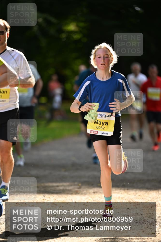 25.08.2024 - 20. Blankeneser Heldenlauf Dr. Thomas Lammeyer http://msf.ph/oto/6806959 25.08.2024 10:15:41 Laufen 3, 6062 meine-sportfotos.de