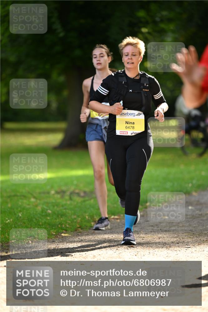 25.08.2024 - 20. Blankeneser Heldenlauf Dr. Thomas Lammeyer http://msf.ph/oto/6806987 25.08.2024 10:15:47 Laufen 6478 meine-sportfotos.de