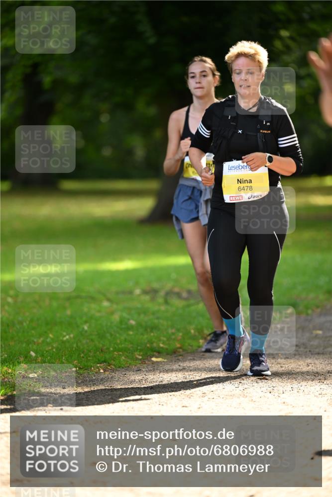 25.08.2024 - 20. Blankeneser Heldenlauf Dr. Thomas Lammeyer http://msf.ph/oto/6806988 25.08.2024 10:15:47 Laufen 6478 meine-sportfotos.de