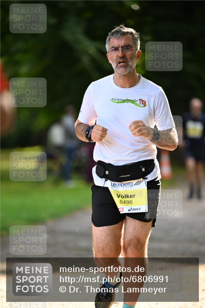 25.08.2024 - 20. Blankeneser Heldenlauf Dr. Thomas Lammeyer http://msf.ph/oto/6806991 25.08.2024 10:15:48 Laufen 6496 meine-sportfotos.de