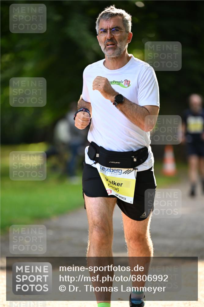 25.08.2024 - 20. Blankeneser Heldenlauf Dr. Thomas Lammeyer http://msf.ph/oto/6806992 25.08.2024 10:15:48 Laufen 6496 meine-sportfotos.de