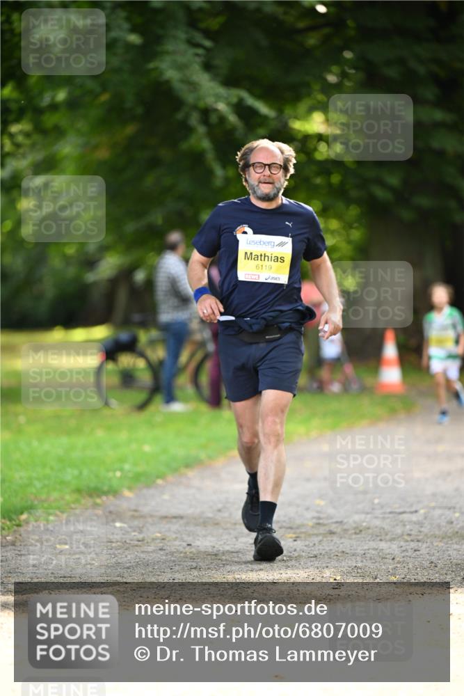 25.08.2024 - 20. Blankeneser Heldenlauf Dr. Thomas Lammeyer http://msf.ph/oto/6807009 25.08.2024 10:15:53 Laufen 6119 meine-sportfotos.de