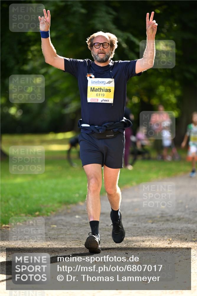 25.08.2024 - 20. Blankeneser Heldenlauf Dr. Thomas Lammeyer http://msf.ph/oto/6807017 25.08.2024 10:15:54 Laufen 6119 meine-sportfotos.de