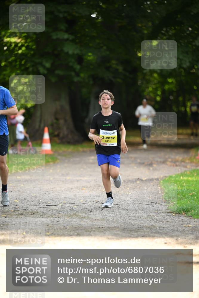 25.08.2024 - 20. Blankeneser Heldenlauf Dr. Thomas Lammeyer http://msf.ph/oto/6807036 25.08.2024 10:15:59 Laufen 6431 meine-sportfotos.de