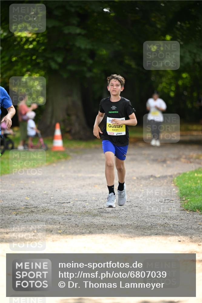 25.08.2024 - 20. Blankeneser Heldenlauf Dr. Thomas Lammeyer http://msf.ph/oto/6807039 25.08.2024 10:15:59 Laufen 6431 meine-sportfotos.de