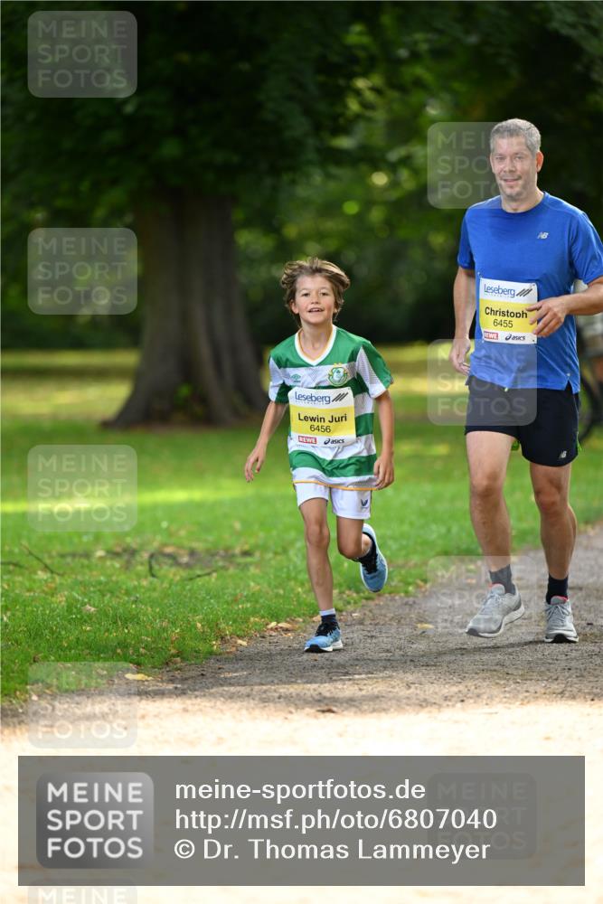25.08.2024 - 20. Blankeneser Heldenlauf Dr. Thomas Lammeyer http://msf.ph/oto/6807040 25.08.2024 10:16:00 Laufen 6456, 6455 meine-sportfotos.de