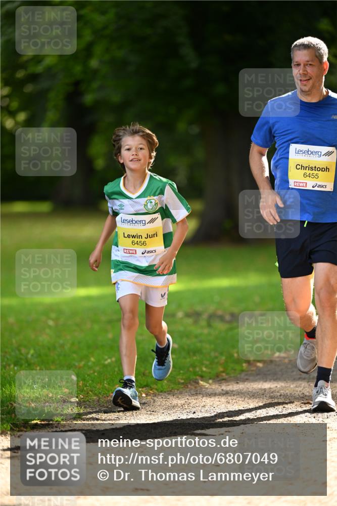 25.08.2024 - 20. Blankeneser Heldenlauf Dr. Thomas Lammeyer http://msf.ph/oto/6807049 25.08.2024 10:16:01 Laufen 41, 6456, 6455 meine-sportfotos.de