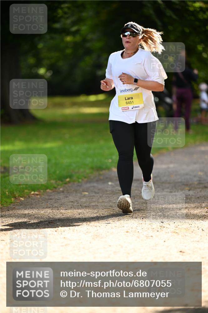 25.08.2024 - 20. Blankeneser Heldenlauf Dr. Thomas Lammeyer http://msf.ph/oto/6807055 25.08.2024 10:16:11 Laufen 6451 meine-sportfotos.de