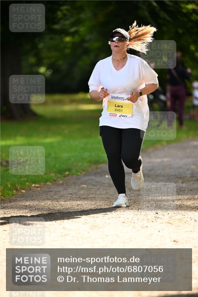 25.08.2024 - 20. Blankeneser Heldenlauf Dr. Thomas Lammeyer http://msf.ph/oto/6807056 25.08.2024 10:16:11 Laufen 6451 meine-sportfotos.de