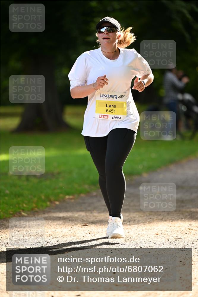 25.08.2024 - 20. Blankeneser Heldenlauf Dr. Thomas Lammeyer http://msf.ph/oto/6807062 25.08.2024 10:16:12 Laufen 6451 meine-sportfotos.de