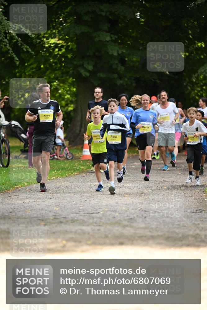 25.08.2024 - 20. Blankeneser Heldenlauf Dr. Thomas Lammeyer http://msf.ph/oto/6807069 25.08.2024 10:16:14 Laufen 6447, 6448, 6307, 6170, 8472 meine-sportfotos.de
