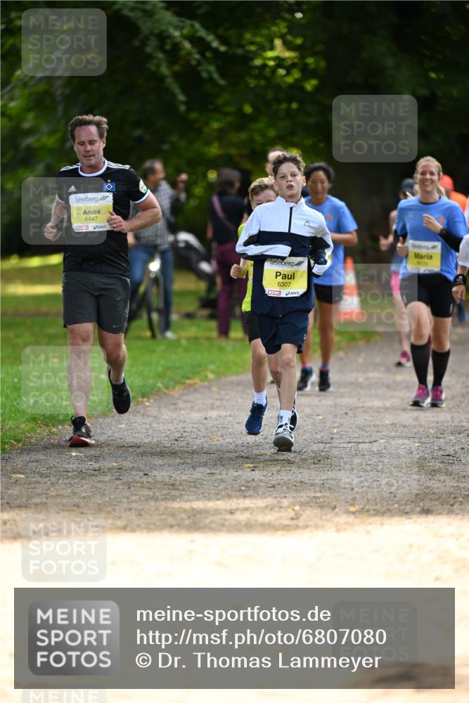 25.08.2024 - 20. Blankeneser Heldenlauf Dr. Thomas Lammeyer http://msf.ph/oto/6807080 25.08.2024 10:16:17 Laufen 6447, 6307, 4170 meine-sportfotos.de