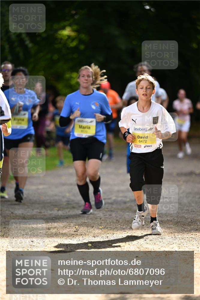 25.08.2024 - 20. Blankeneser Heldenlauf Dr. Thomas Lammeyer http://msf.ph/oto/6807096 25.08.2024 10:16:19 Laufen 4870, 6472 meine-sportfotos.de