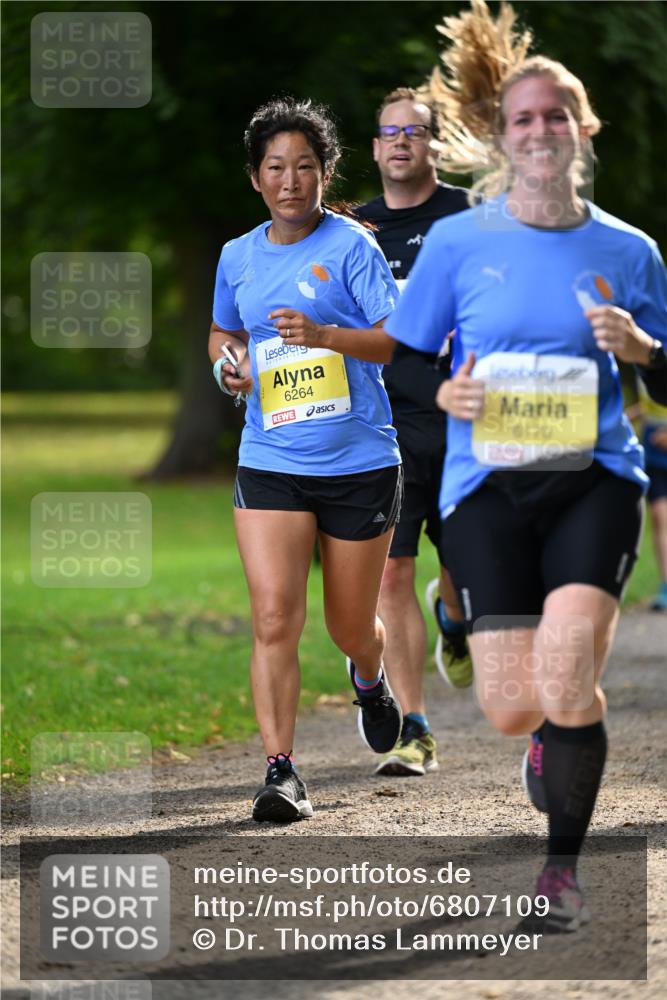 25.08.2024 - 20. Blankeneser Heldenlauf Dr. Thomas Lammeyer http://msf.ph/oto/6807109 25.08.2024 10:16:22 Laufen 6264, 6170 meine-sportfotos.de