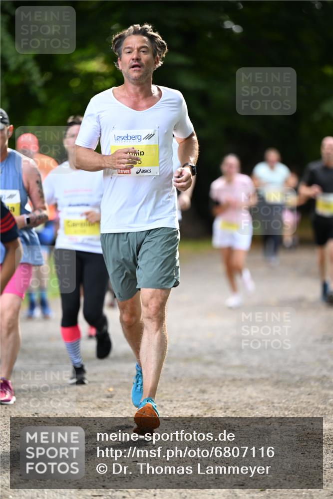 25.08.2024 - 20. Blankeneser Heldenlauf Dr. Thomas Lammeyer http://msf.ph/oto/6807116 25.08.2024 10:16:23 Laufen  meine-sportfotos.de