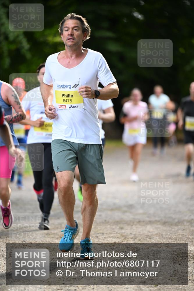 25.08.2024 - 20. Blankeneser Heldenlauf Dr. Thomas Lammeyer http://msf.ph/oto/6807117 25.08.2024 10:16:23 Laufen 6475 meine-sportfotos.de