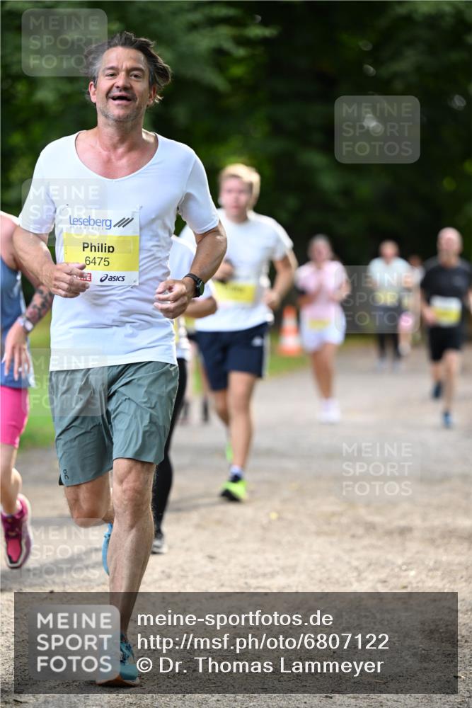 25.08.2024 - 20. Blankeneser Heldenlauf Dr. Thomas Lammeyer http://msf.ph/oto/6807122 25.08.2024 10:16:25 Laufen 6475 meine-sportfotos.de