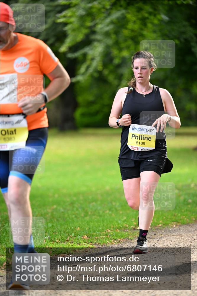 25.08.2024 - 20. Blankeneser Heldenlauf Dr. Thomas Lammeyer http://msf.ph/oto/6807146 25.08.2024 10:16:29 Laufen 649, 6383, 6169 meine-sportfotos.de