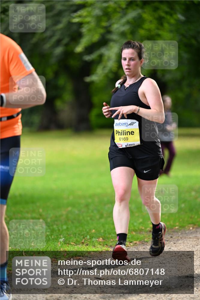 25.08.2024 - 20. Blankeneser Heldenlauf Dr. Thomas Lammeyer http://msf.ph/oto/6807148 25.08.2024 10:16:30 Laufen 6169 meine-sportfotos.de